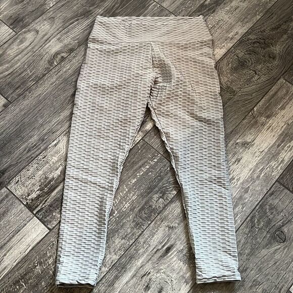 BRAZILIAN butt enhancing leggings textured fabric sexy TikTok slimming SZ XXL - Picture 10 of 11